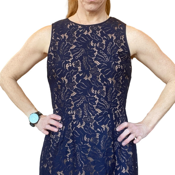 *NWT* BANANA REPUBLIC Lace Midi Dress - Picture 3 of 11